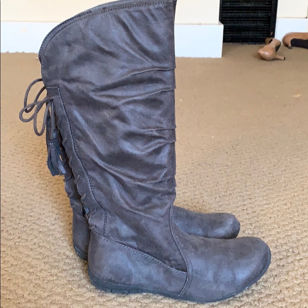 Gray zip up boots